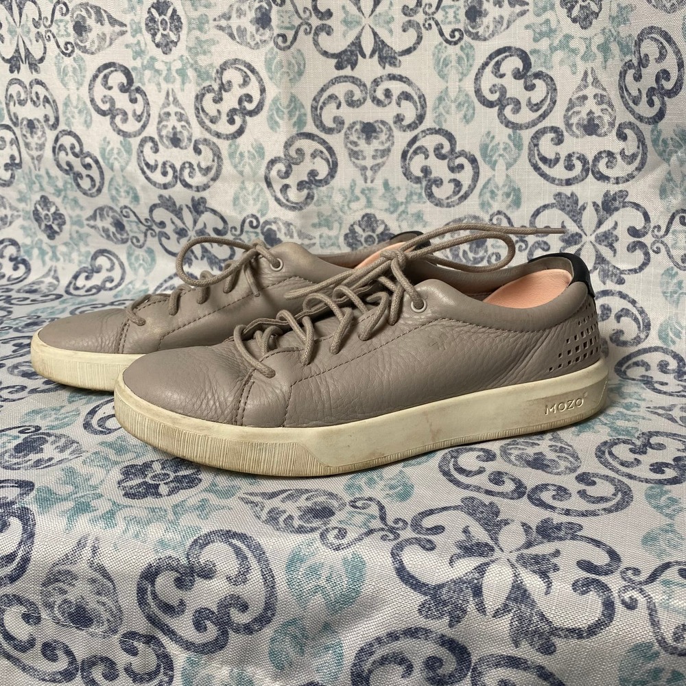 Mozo Finn II Women‎ Shoes Size 6 Gray Slip Resistant Work Comfort Sneakers